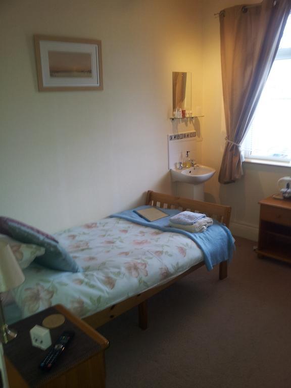 The Adelphi Bed and Breakfast Paignton Værelse billede